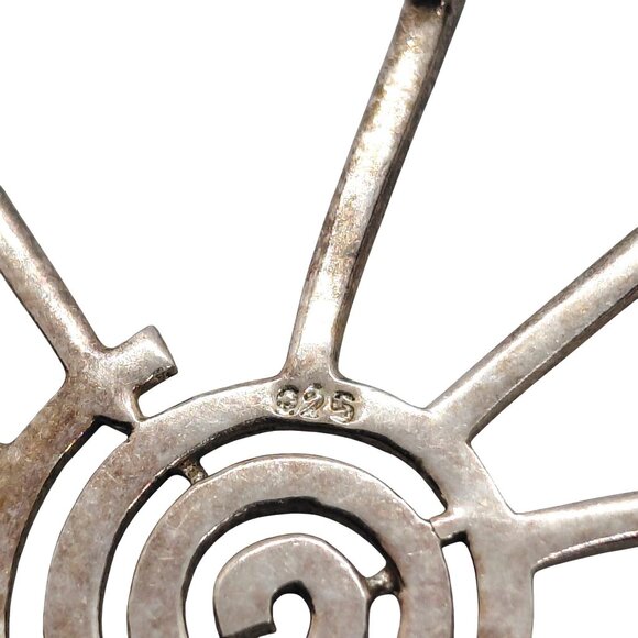 Spiral sun pendant necklace sterling silver - Picture 4 of 7